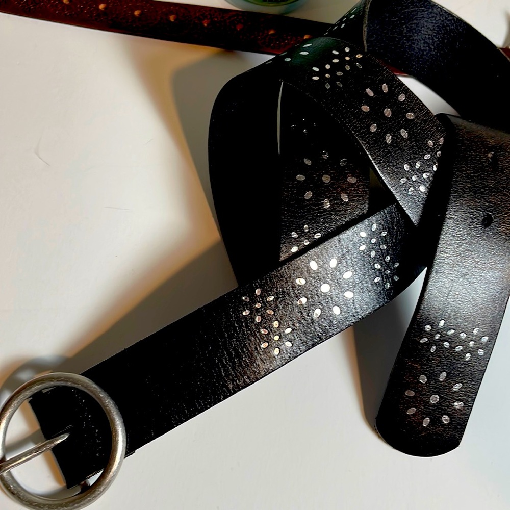 Black leather belt ladies large NWT